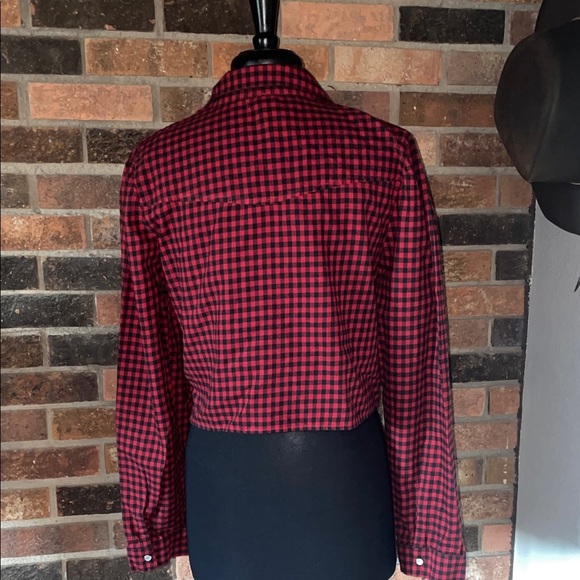Wild Fable Red and Black Checkered Top‎ - Picture 3 of 4